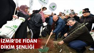 İzmirliler fidan dikim şenliğinde buluştu