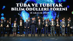 İstinye Üniversitesi akademisyenlerine TÜBA ve TÜBİTAK'tan bilim ödülü 