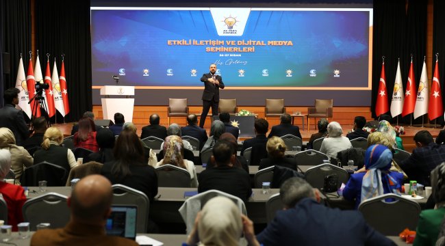 AK Parti İstanbul’dan Teşkilatlara Dijital Medya Hamlesi