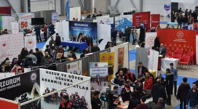 Atatürk Üniversitesi, Bölgesel İş Birliğiyle Kariyer  Fırsatlarını Gençlerle Buluşturuyor