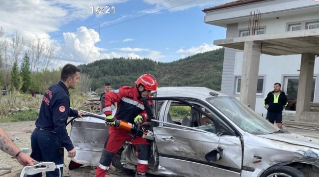 Büyükşehir İtfaiyesi Bayram Tatilinde 144 Olaya Müdahale Etti