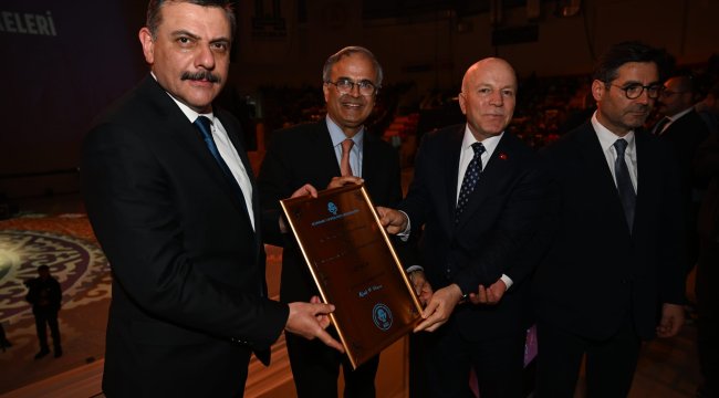 EİT 2025 Erzurum Turizm Başkenti Resmî Açılış Törenleri Coşkuyla Gerçekleştirildi