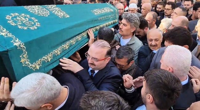 Hacı Ahmet Sekmen, dualar eşliğinde son yolculuğuna uğurlandı