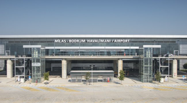 Milas-Bodrum Havalimanı, sezonun ilk dış hat uçuşlarını karşıladı