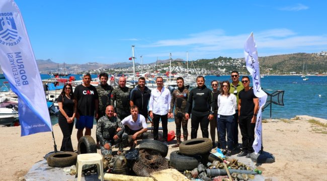 Deniz Dibi Temizliğinin Üçüncü Etabı Bitez’de Yapıldı