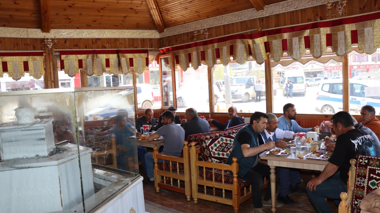 Kent lokantası halkın sofrası olmaya devam ediyor