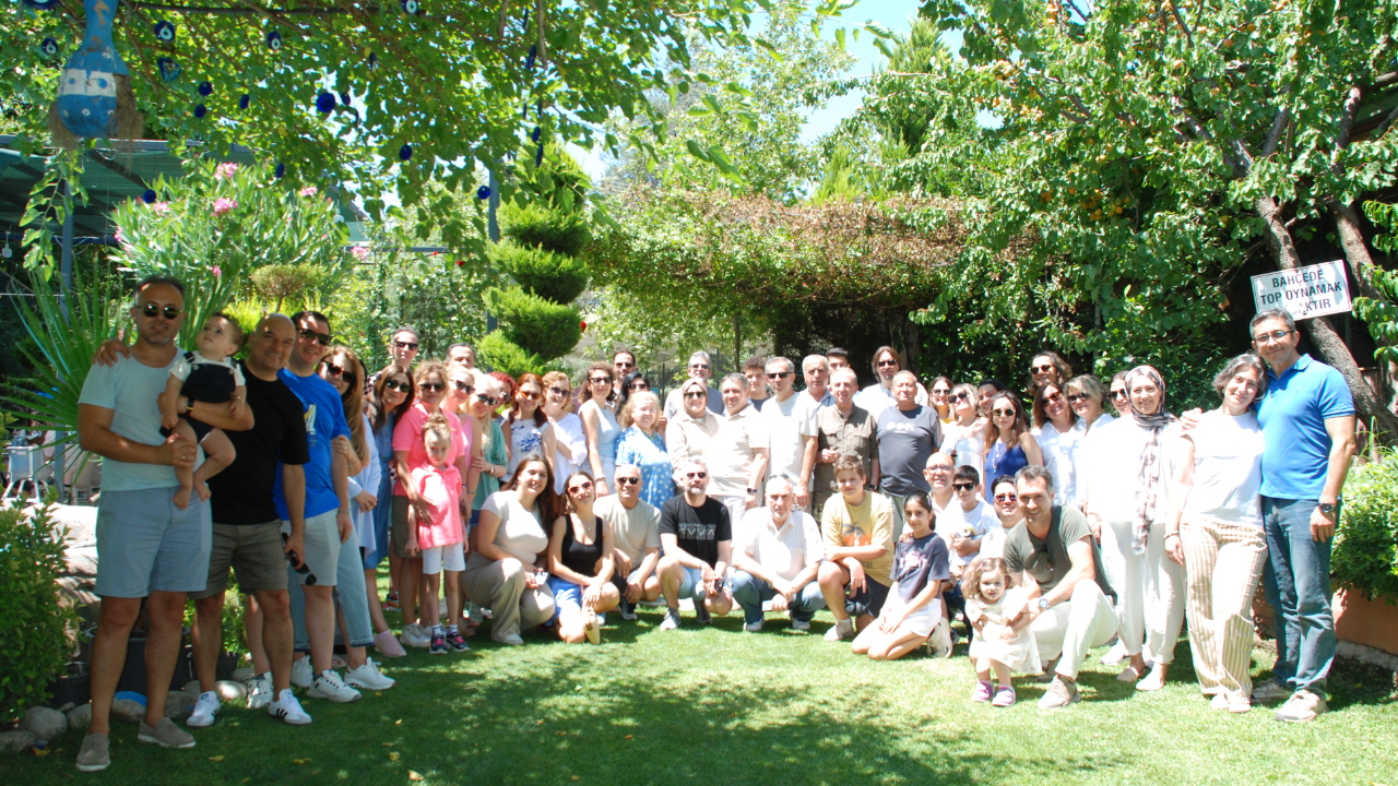 EMD İzmir Şubesi, Nazarköy’de “yaza merhaba” dedi