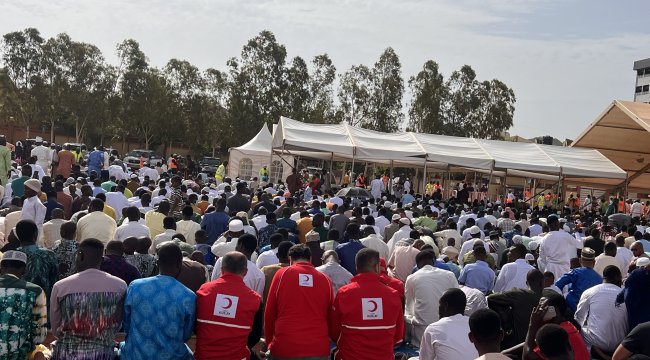 Türk Kızılay yurt içinde ve 22 ülkede kurban kesimlerine başladı