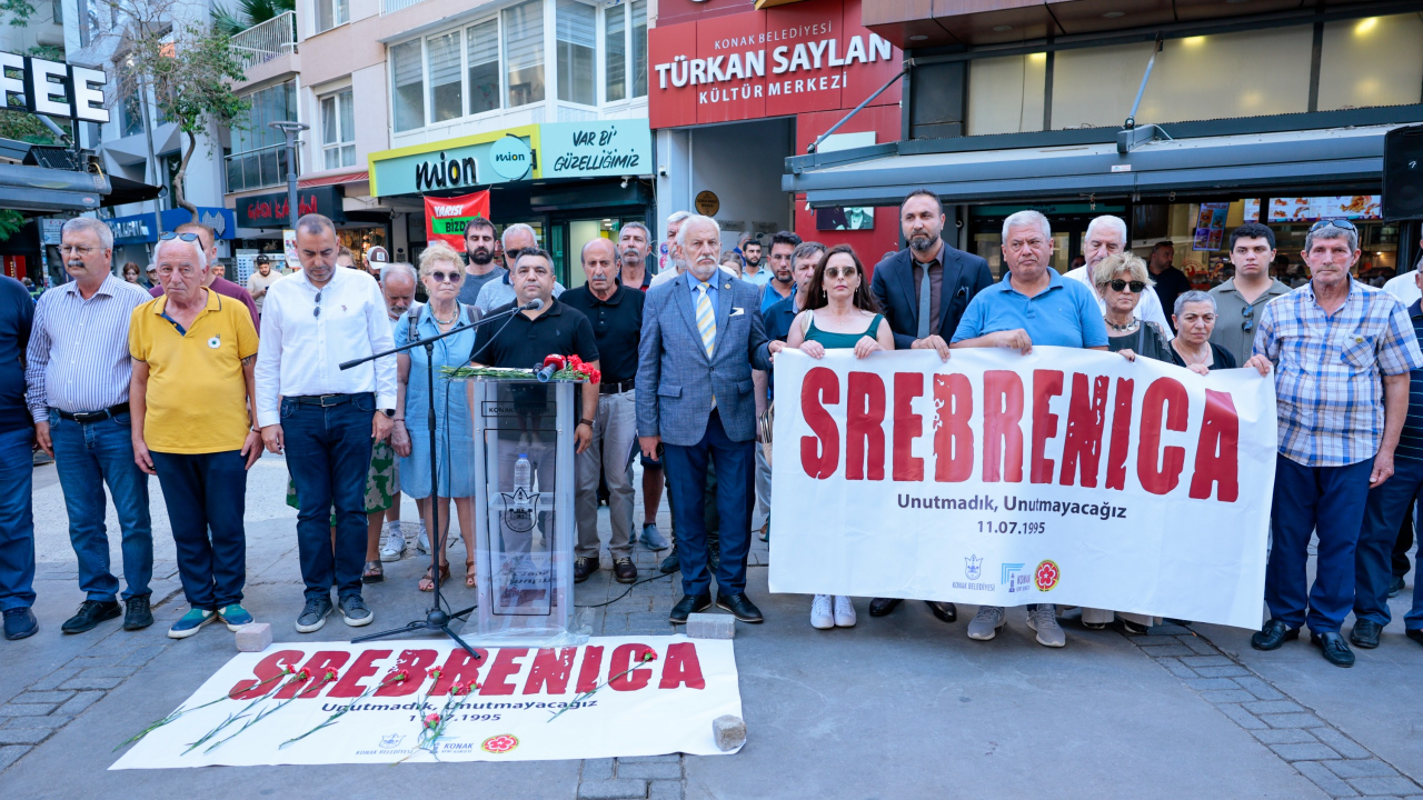 Konak’ta Srebrenitsa yası: “Unutmadık, unutmayacağız”