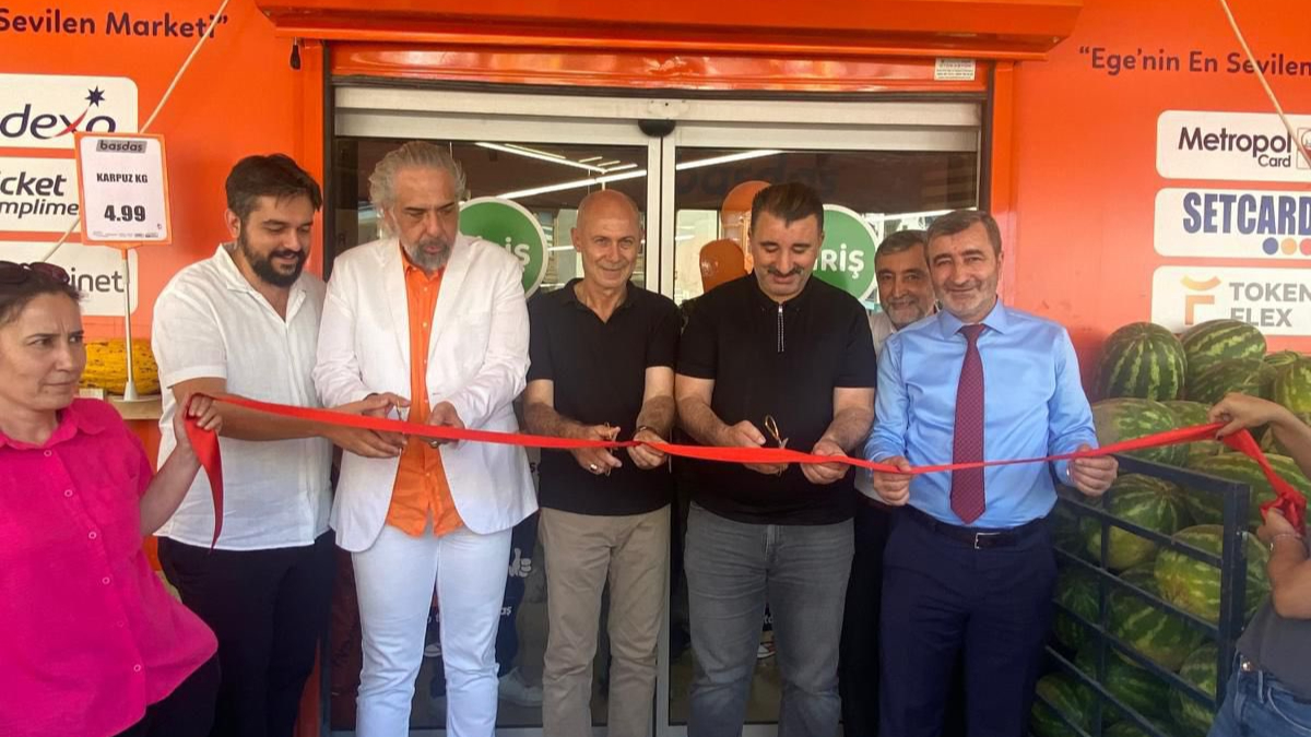 Başdaş Marketler Zinciri Seferihisar Şubesiyle Büyümeye Devam Ediyor