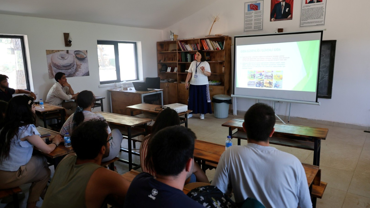 Gençlik ve Tarım Kampı’nın Birinci Dönemi Tamamlandı