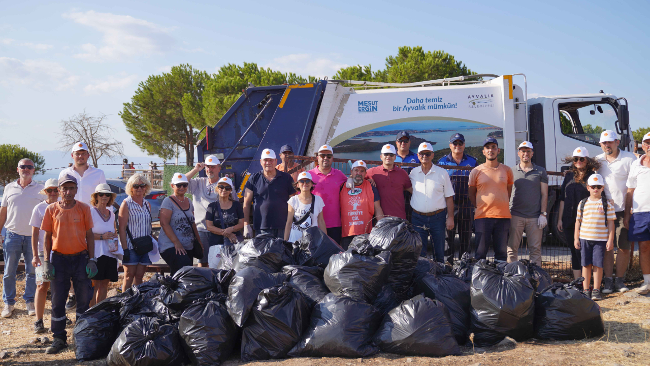 Ayvalık’ta temizlik adına teyakkuz başlatıldı