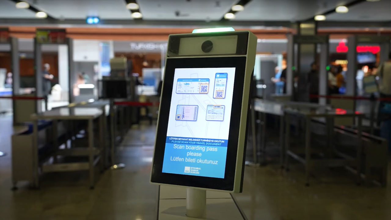 Sabiha Gökçen Havalimanı’nda “Biniş Kartı Doğrulama Sistemi” uygulaması başladı