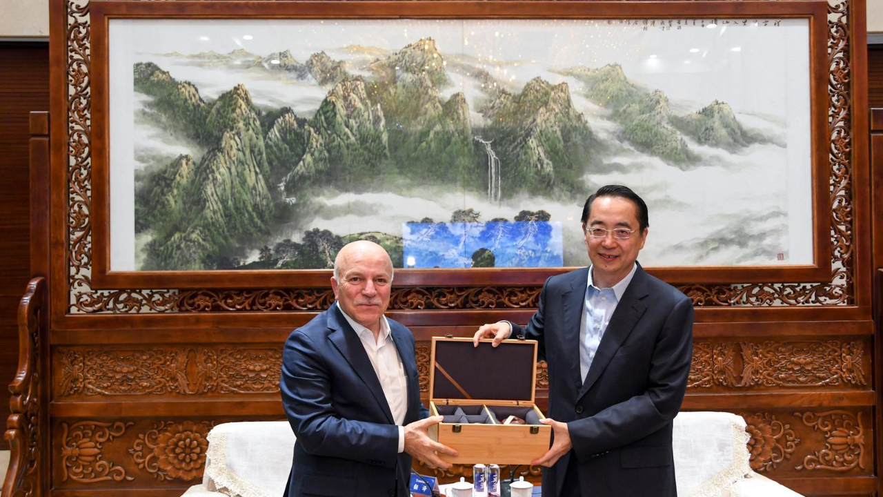 Erzurum Çin'in Kenti Linfen İle Kardeş Şehir Oldu