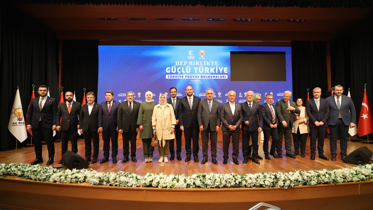 AK Parti’den İstanbul’un 39 ilçesinde 1700 program