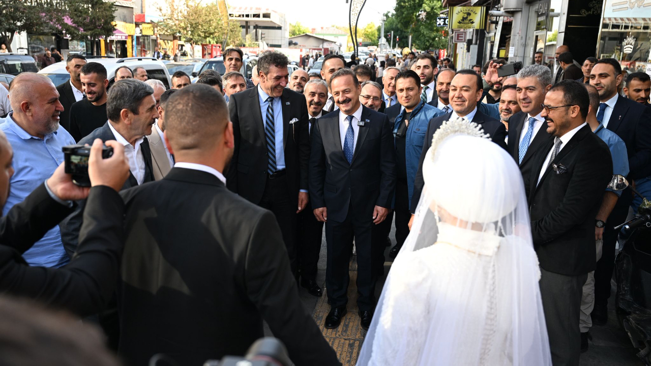 Genel Başkanı Kars’ta İşleyen Yalnız Bırakmadı