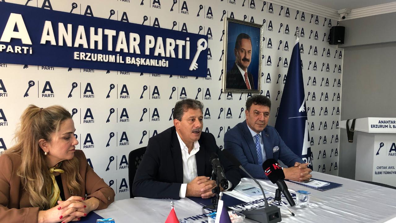 Anahtar Parti’de Tarım Konuşuldu: Kurtuluşun Reçetesi Üretimde