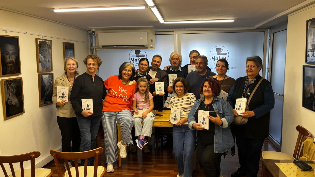 Eksi Birden Başlayan Bir Hayat : Arzu Onay’ın ANU - Her Hamlede Bir Hikâye Saklı” adlı kitabı okurlarıyla buluştu