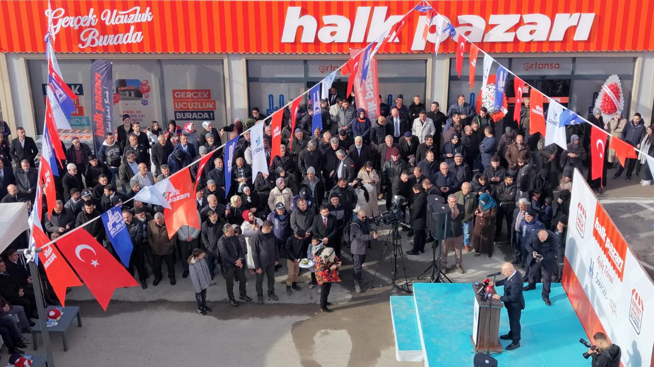 Halk Pazarı’nın 9’ncu şubesi TOKİ’lerde hizmete girdi
