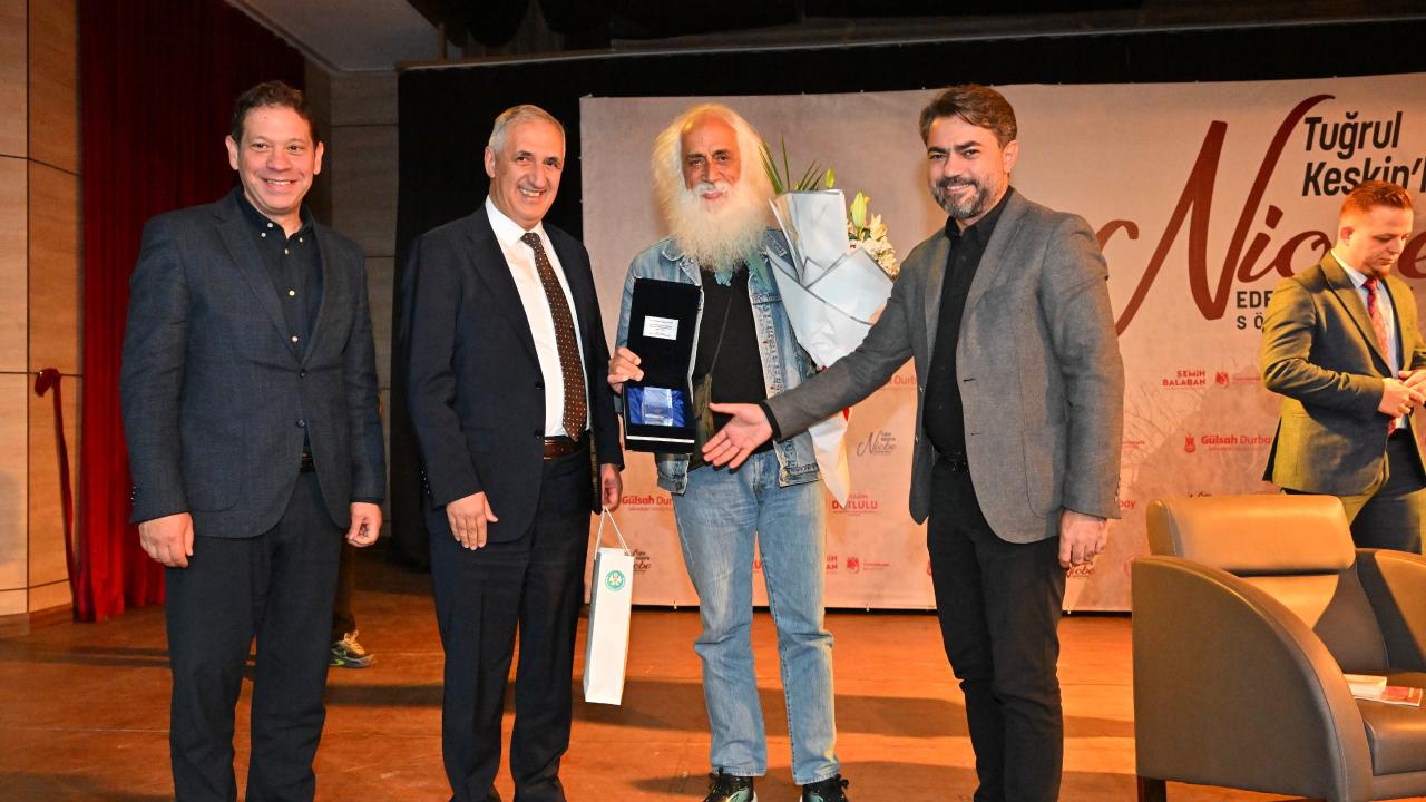 Usta Sanatçı Suavi, Manisalılarla Buluştu