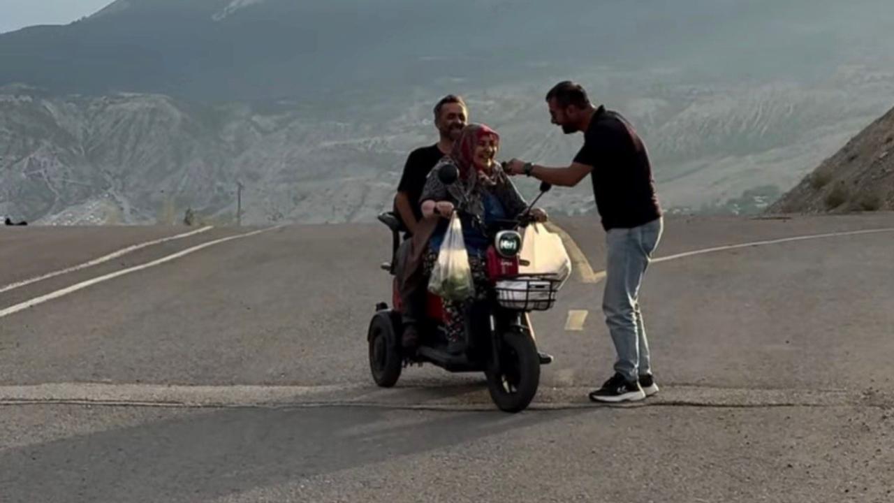 Arif Arifoğulları’ndan Sosyal Medyada Büyük Başarı