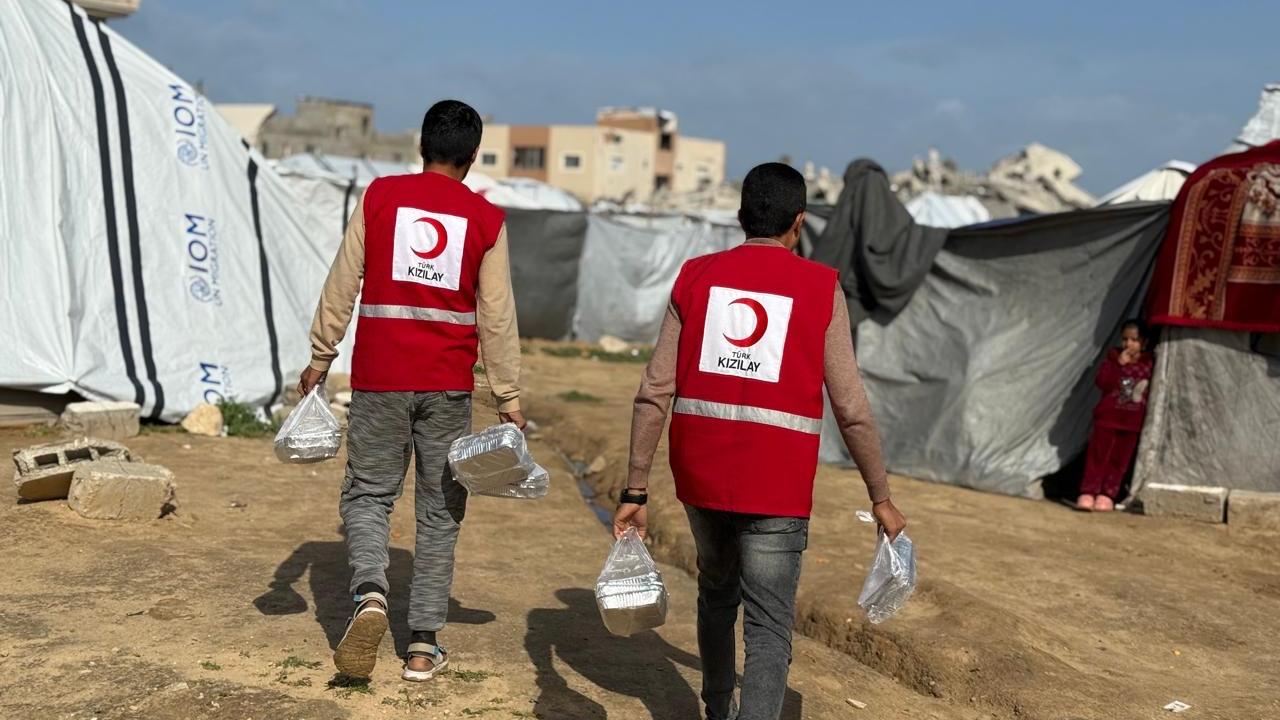 Kızılay, Gazze’deki aşevi kapasitesini ve dağıtım faaliyetlerini önemli ölçüde artırdı