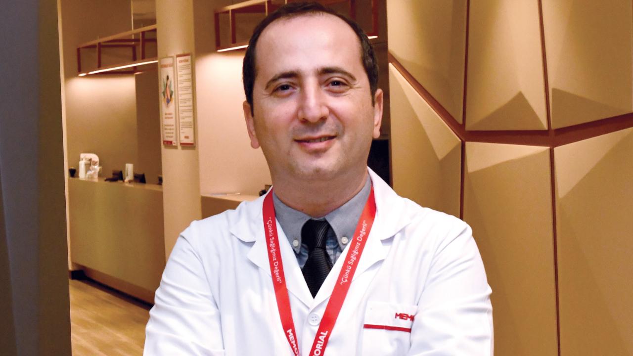 Doç. Dr. Ersan Eroğlu, kolorektal kanserinin nedenleri, teşhisi ve tedavi yöntemleri hakkında bilgi verdi