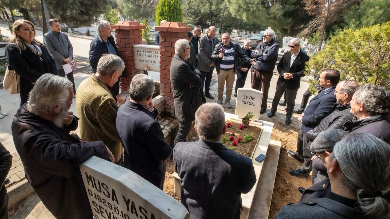Duayen Gazeteci Okan Yüksel Mezarı başında anıldı
