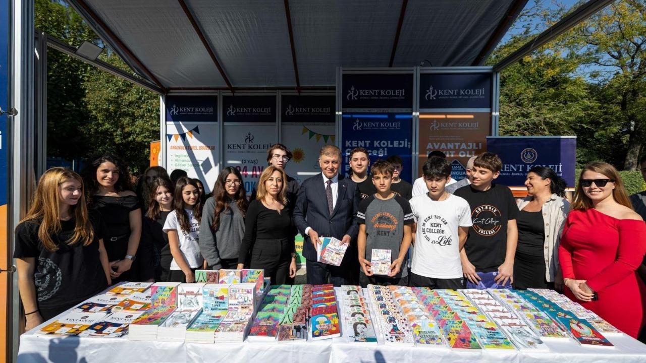 İZKİTAP – 7. İzmir Kitap Fuarı 17–26 Nisan’da Kültürpark’ta