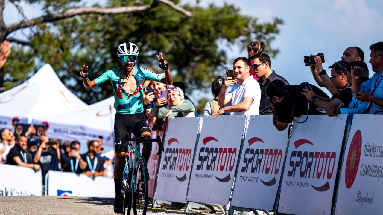 61. Cumhurbaşkanlığı Türkiye Bisiklet Turu'nda üçüncü etap tamamlandı