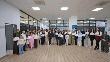 Anne Destek Programı mezunları sertifikalarını Başkan Mutlu’dan aldı