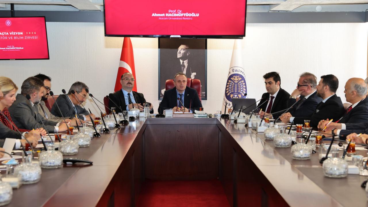 İlaç Firmaları Atatürk Üniversitesinde Bir Araya Geldi…