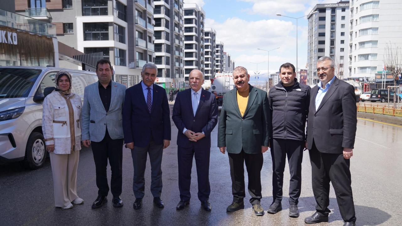 Palandöken’de Bahar Temizliği: Sokaklar Pırıl Pırıl